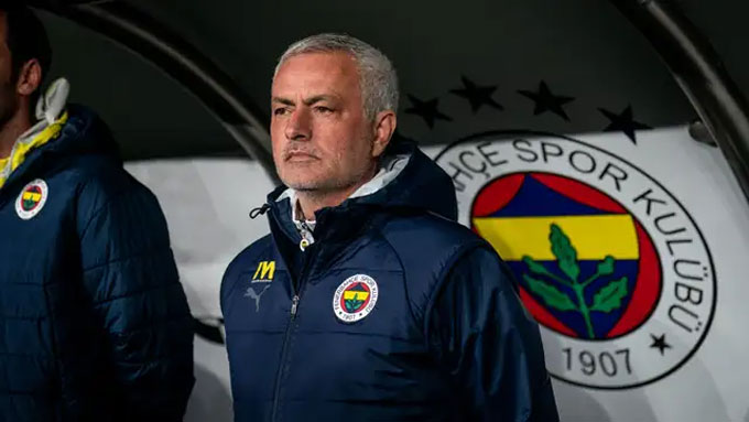 Gia nhập Fenerbahce